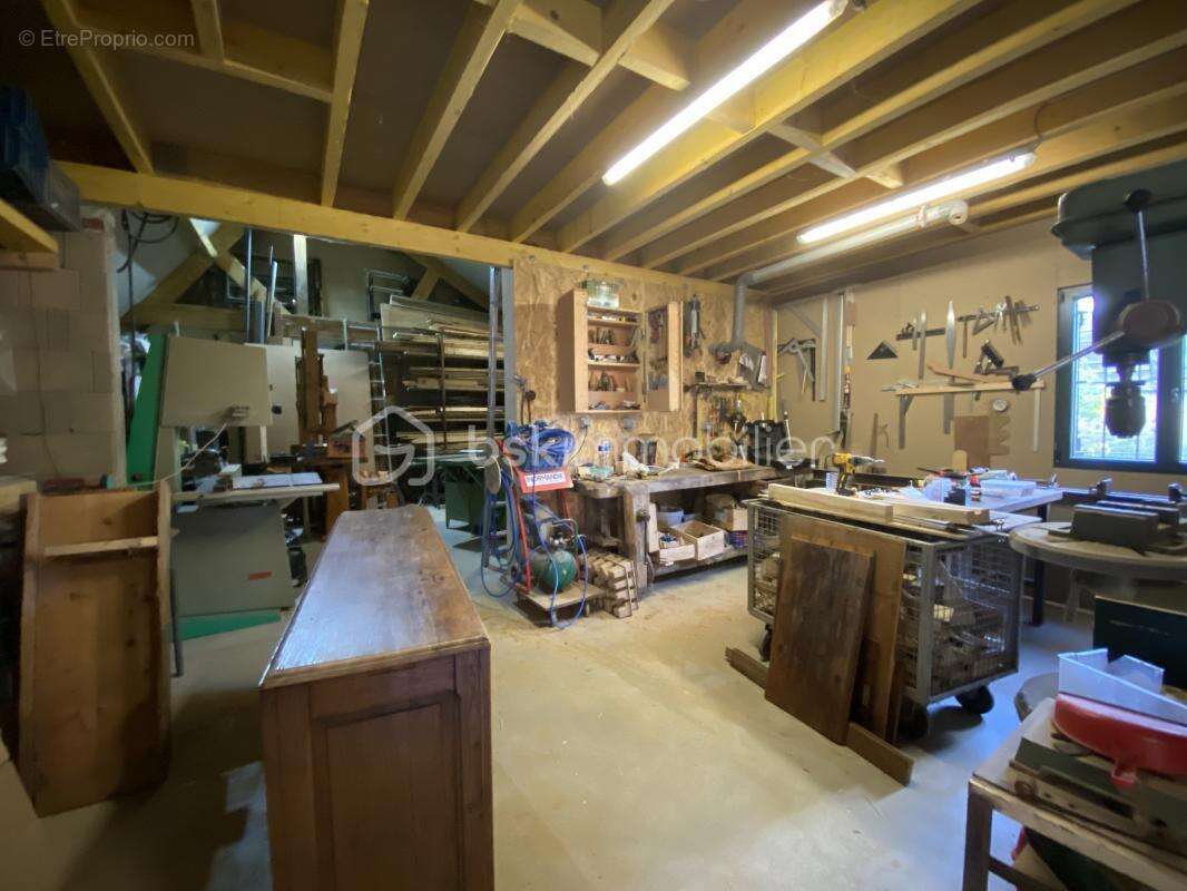 Maison à SAINT-OUEN-D'ATTEZ