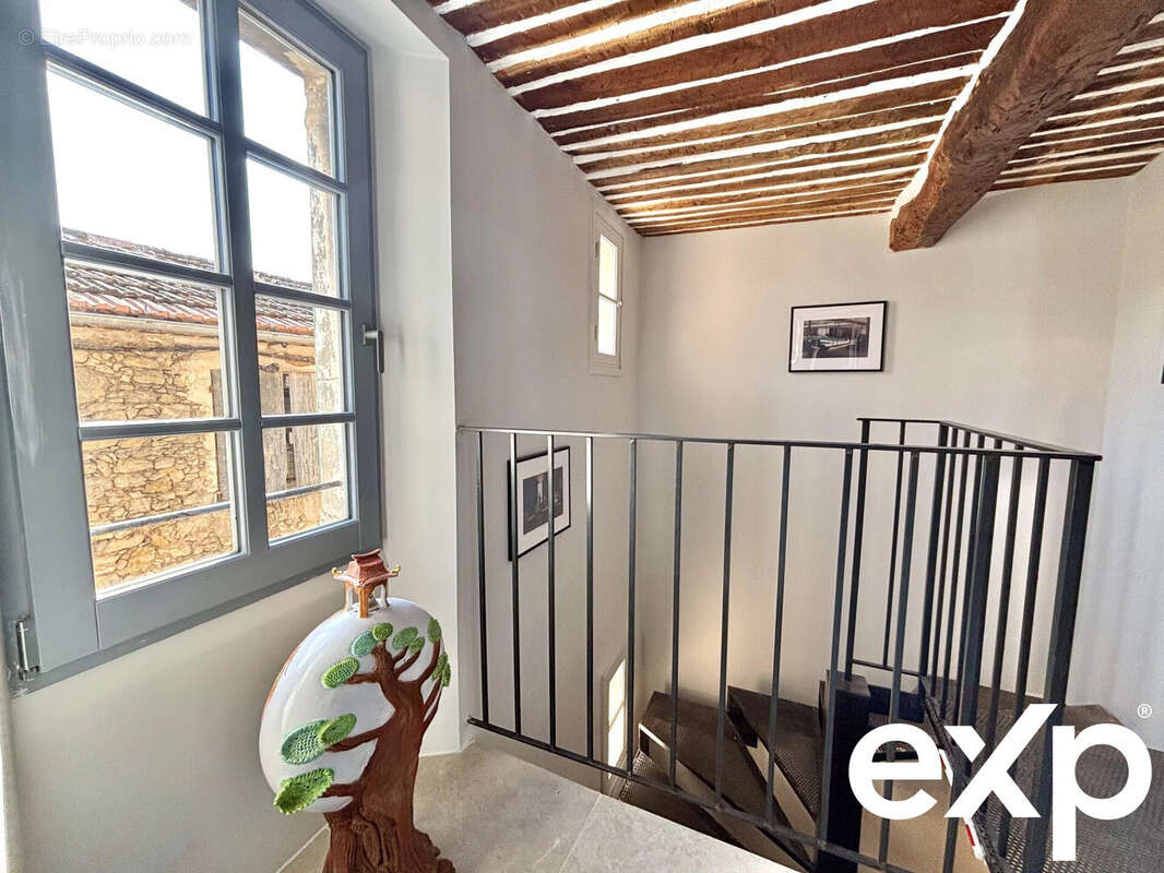 Appartement à VALBONNE