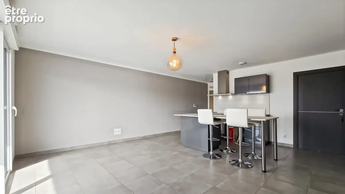 Ajaccio rocade – t3 dernier étage – terrasse de 21 m² – 3 stationnements - photo 4