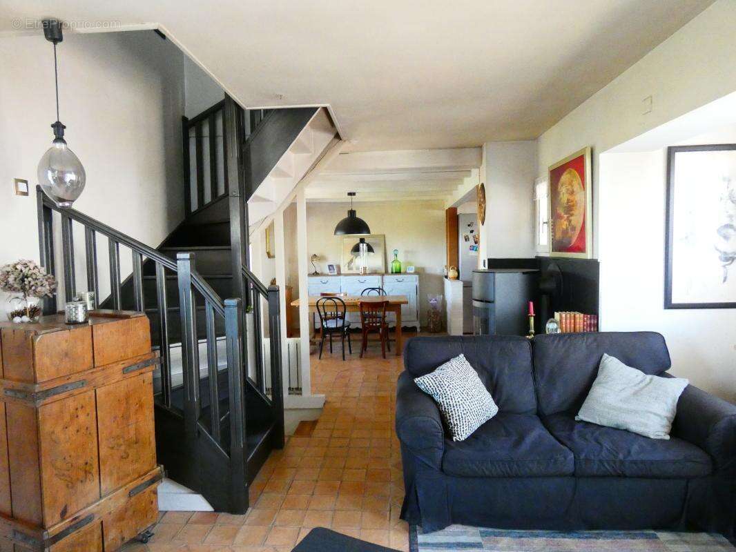 Maison 102 m² à Vaureal  - photo 5