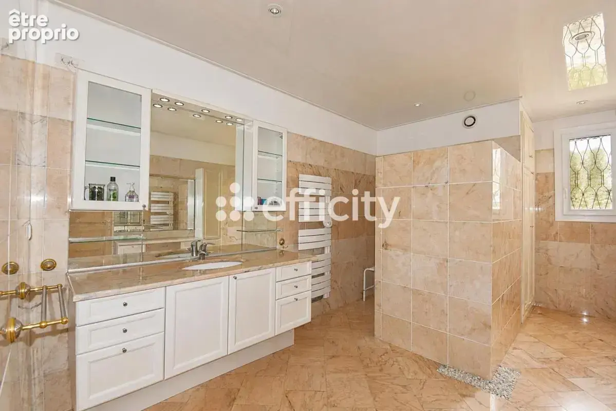 Maison 7 pièces 178 m² à vendre à Villelongue-De-La-Salanque (66410) - photo 12
