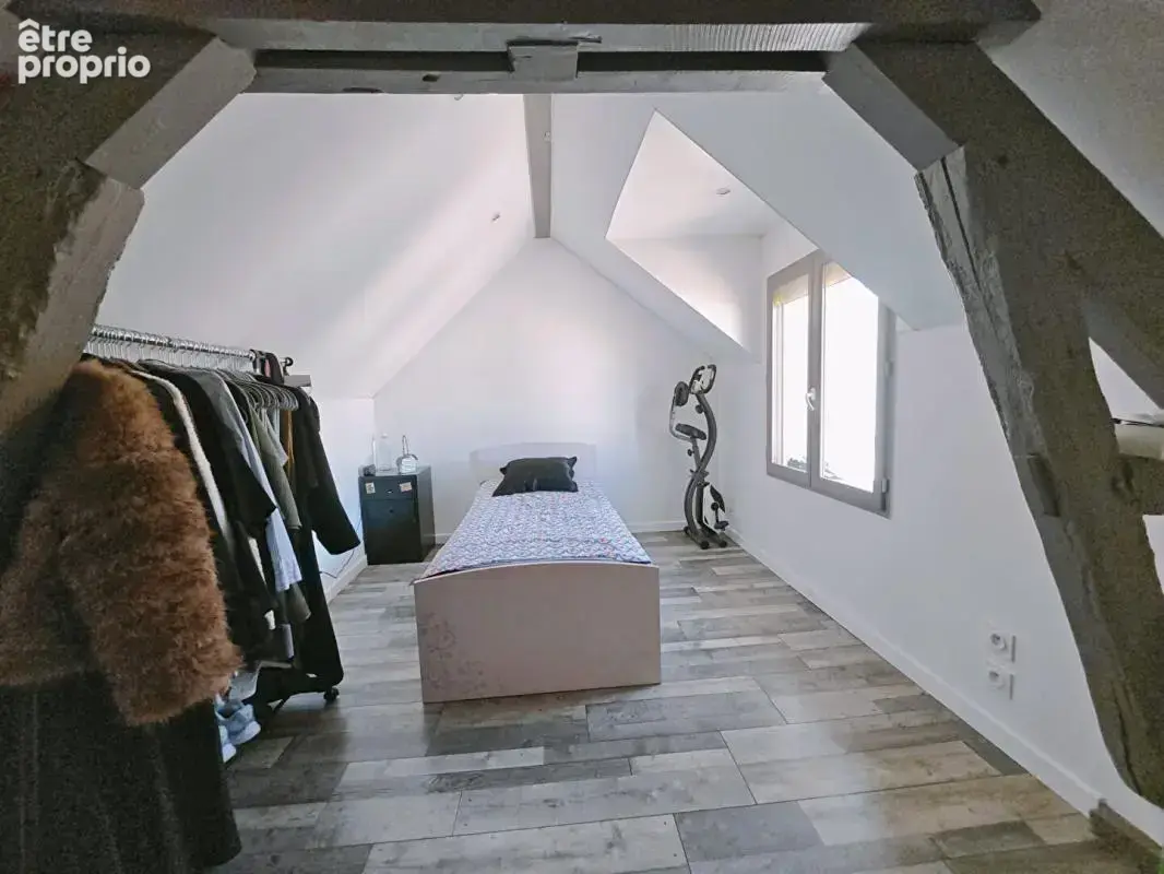 Maison en pierre 5 pièces, double garage, dépendance et jardin - photo 17