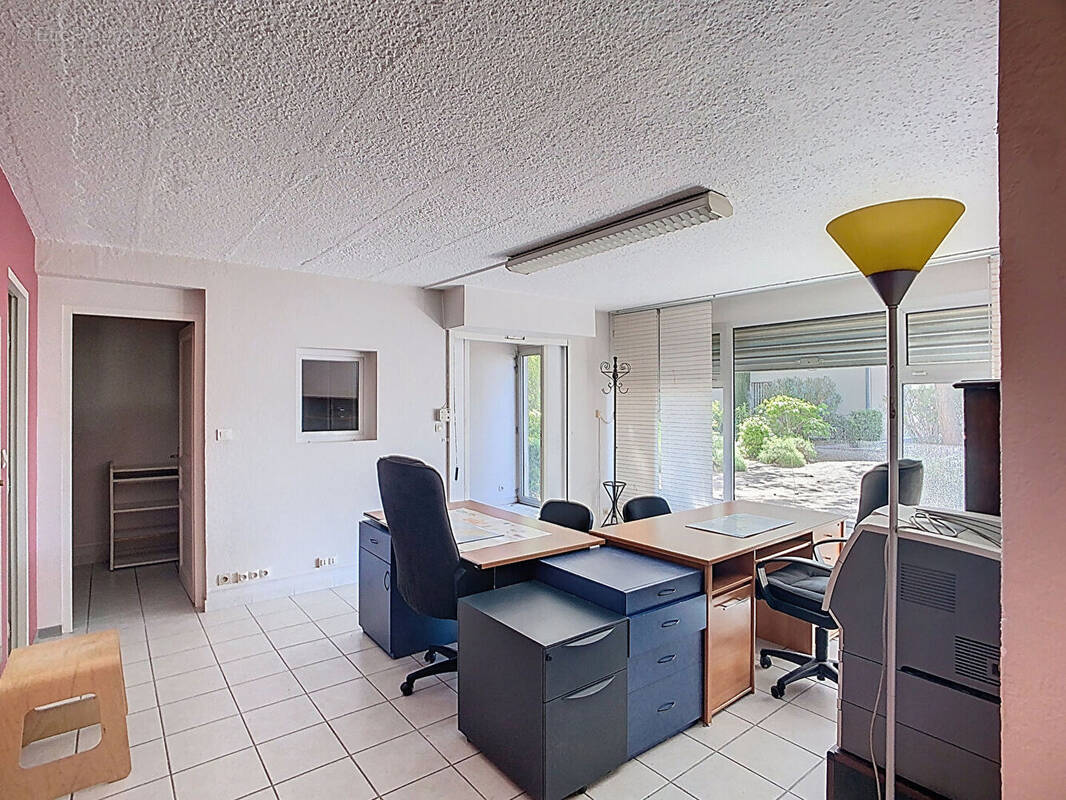 Commerce à CARPENTRAS