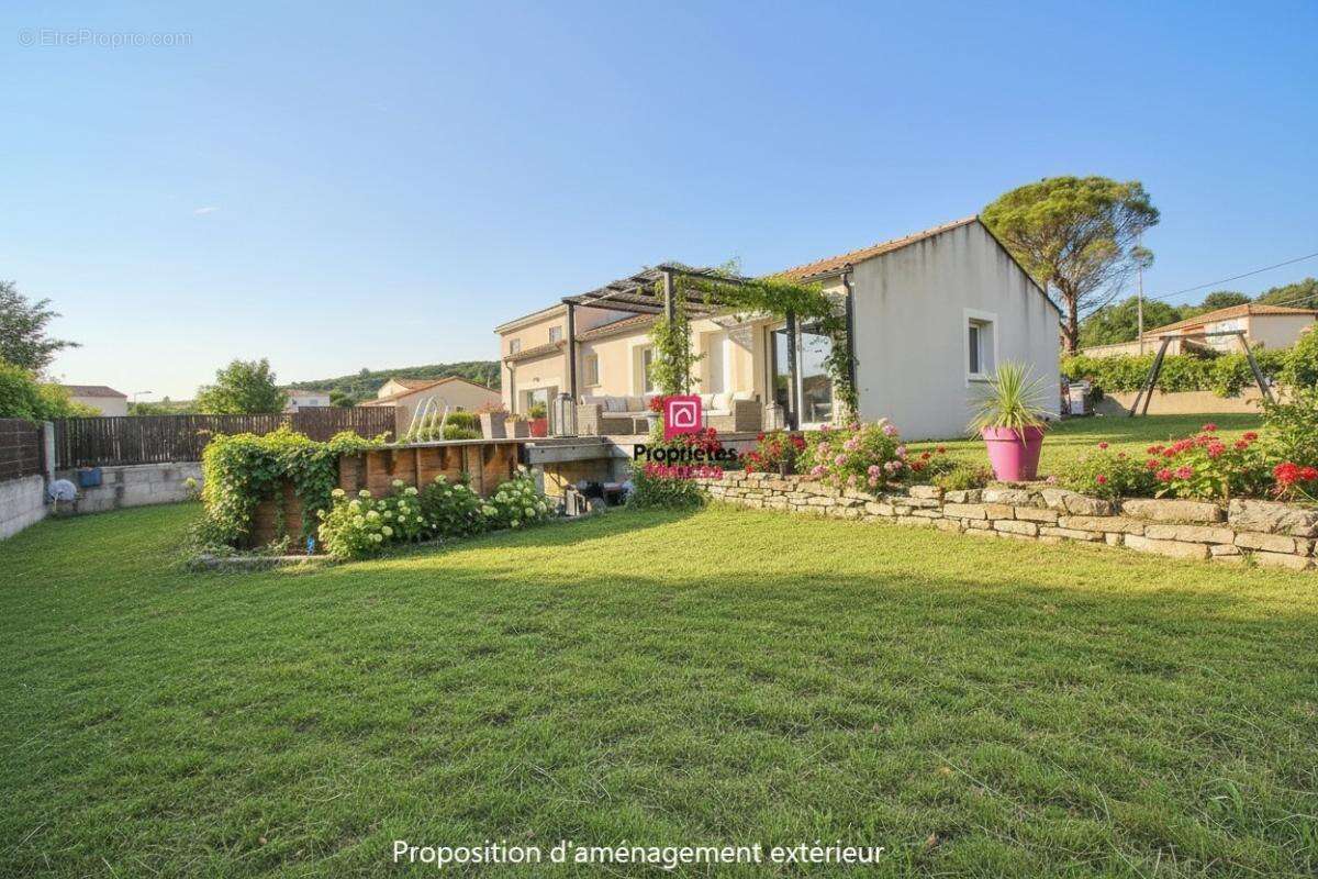 Maison 3 chambres 92 m² de plain pied avec piscine à Vacquieres - photo 4