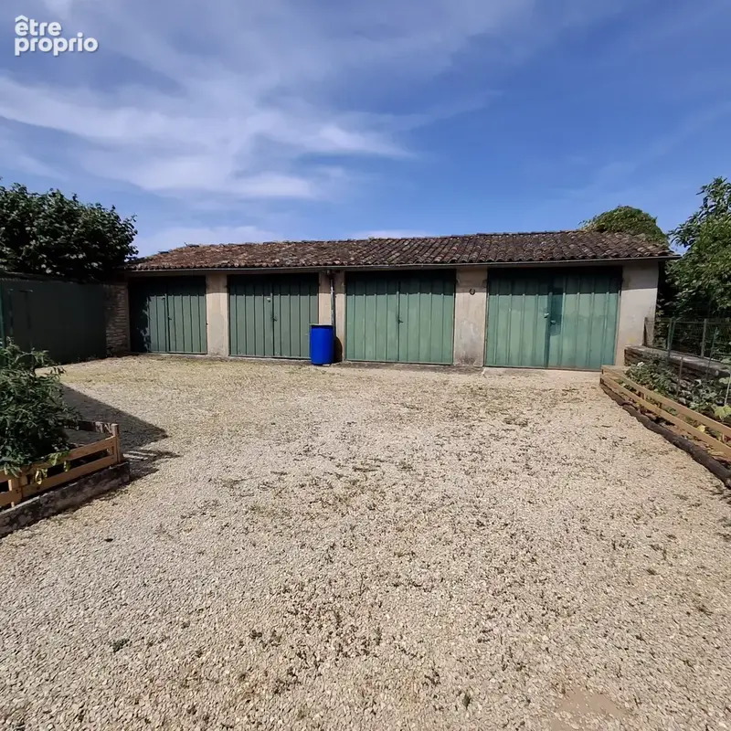 Maison 14 pièces 233 m² à vendre à Aunac (16460) - photo 4