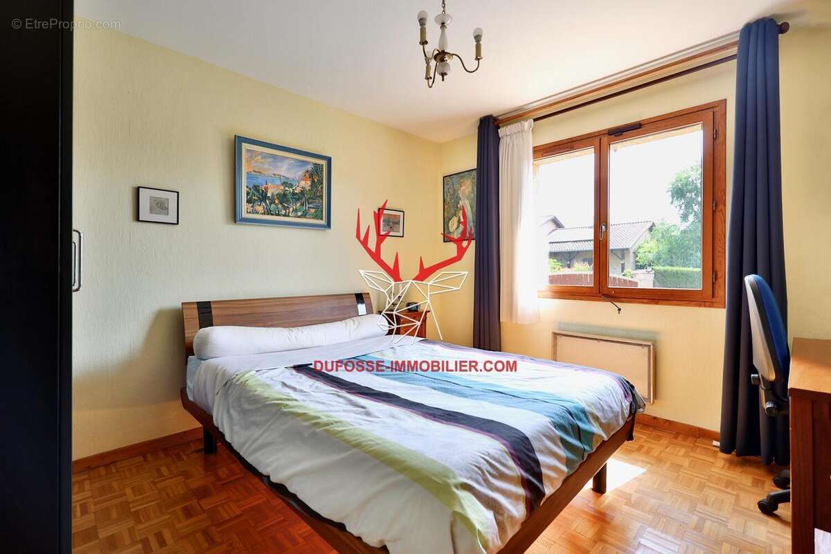 Photo 8 - Maison à SAINT-GENIS-LAVAL