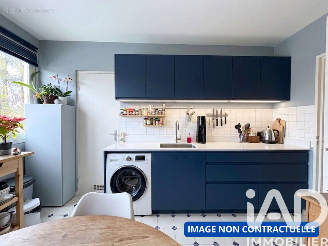 Photo 5 - Appartement à VELIZY-VILLACOUBLAY