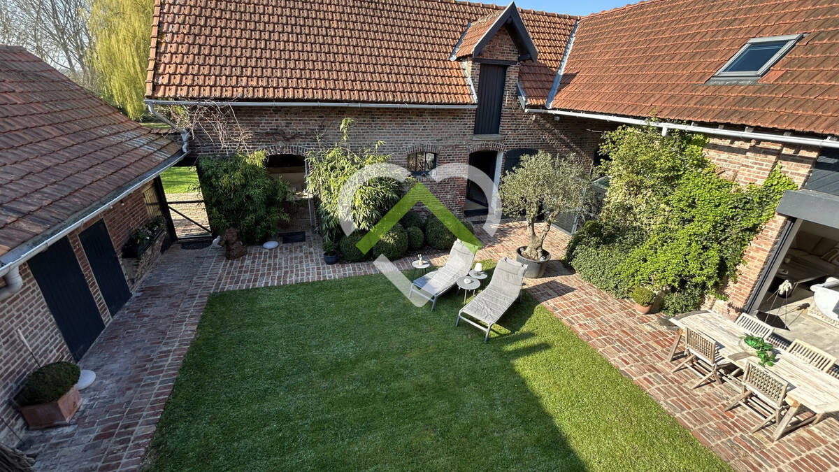Maison à ERQUINGHEM-LYS