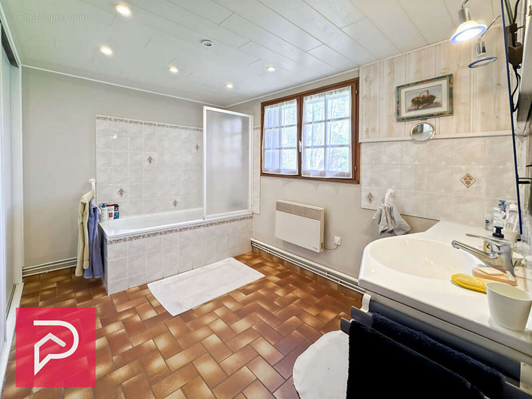 Maison à THIBERVILLE