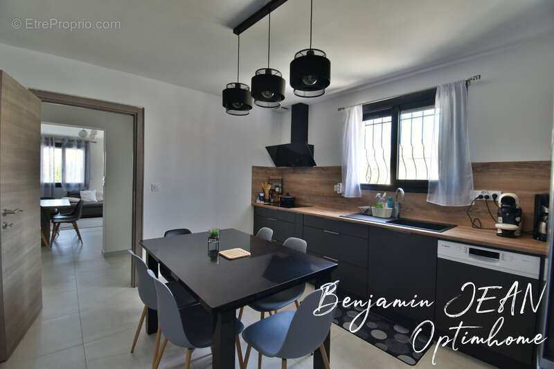 Maison à SERIGNAN