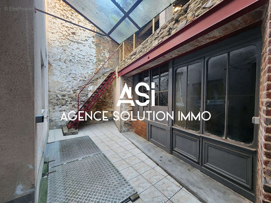 Maison à SILLE-LE-GUILLAUME