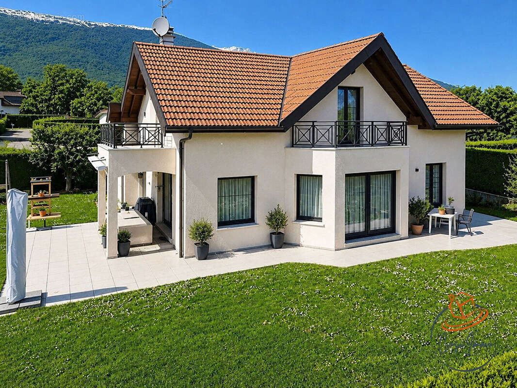 Maison à SERGY