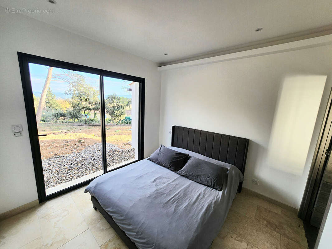 Maison à MONTFORT-SUR-ARGENS