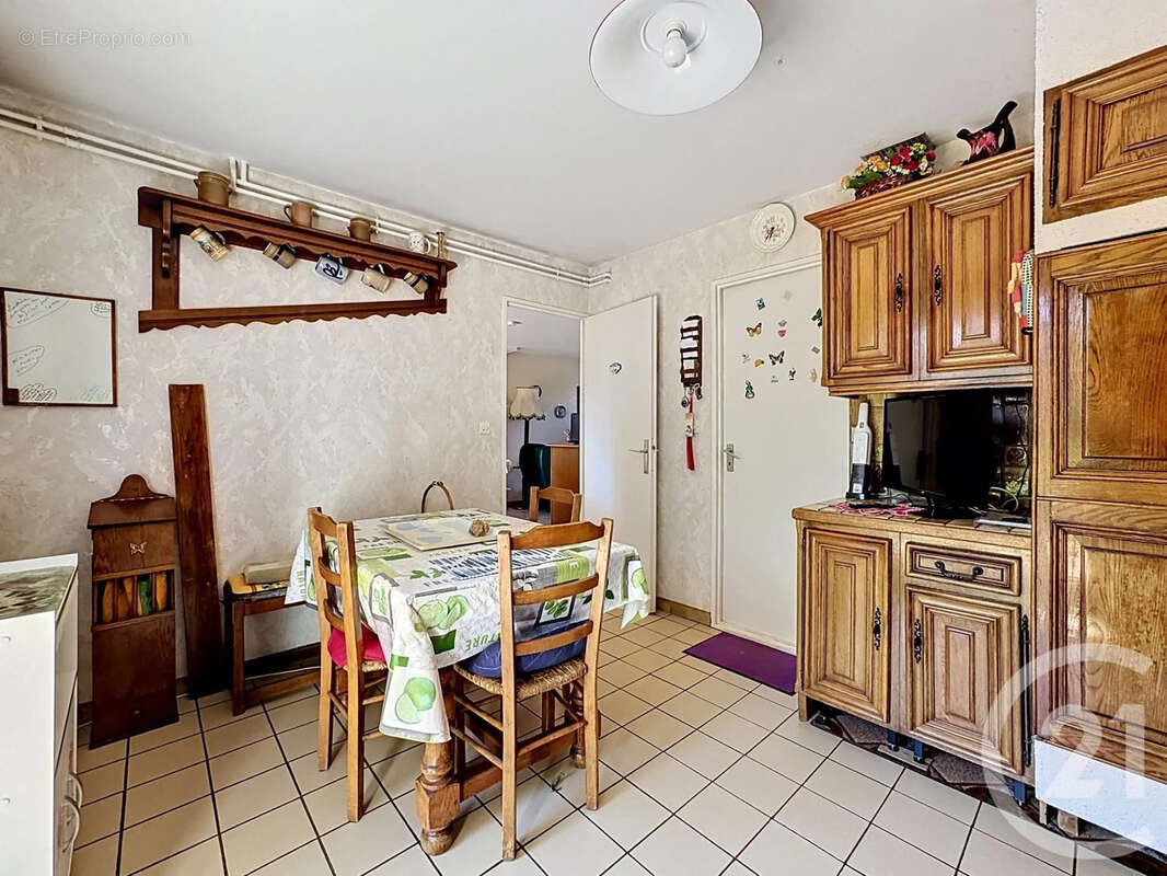 Maison à QUETIGNY