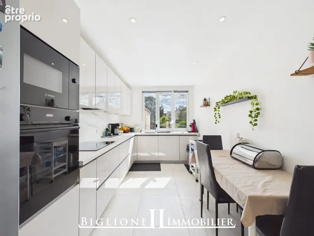 Maison 5 pièces 85 m² à vendre à Montfermeil (93370) - photo 3