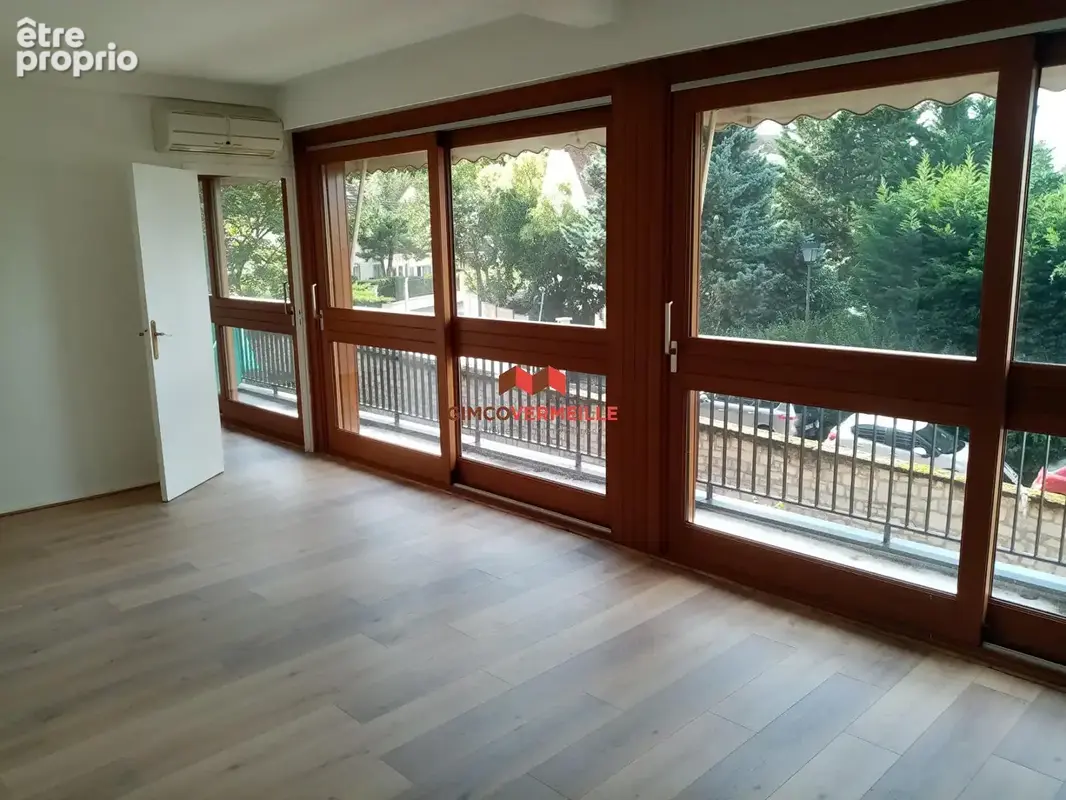 Appartement 5 pièces 110 m² · à La Celle-Saint-Cloud · 110 m² · 380 000 €