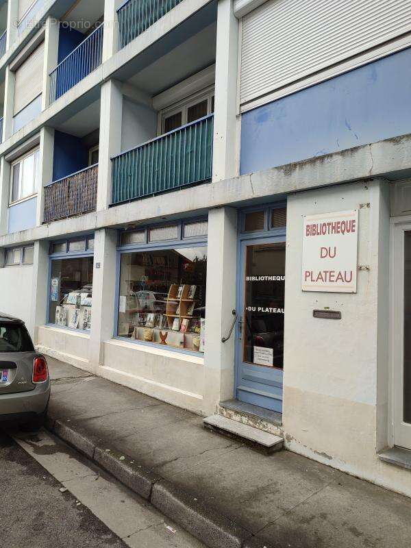 Commerce à LANNEMEZAN