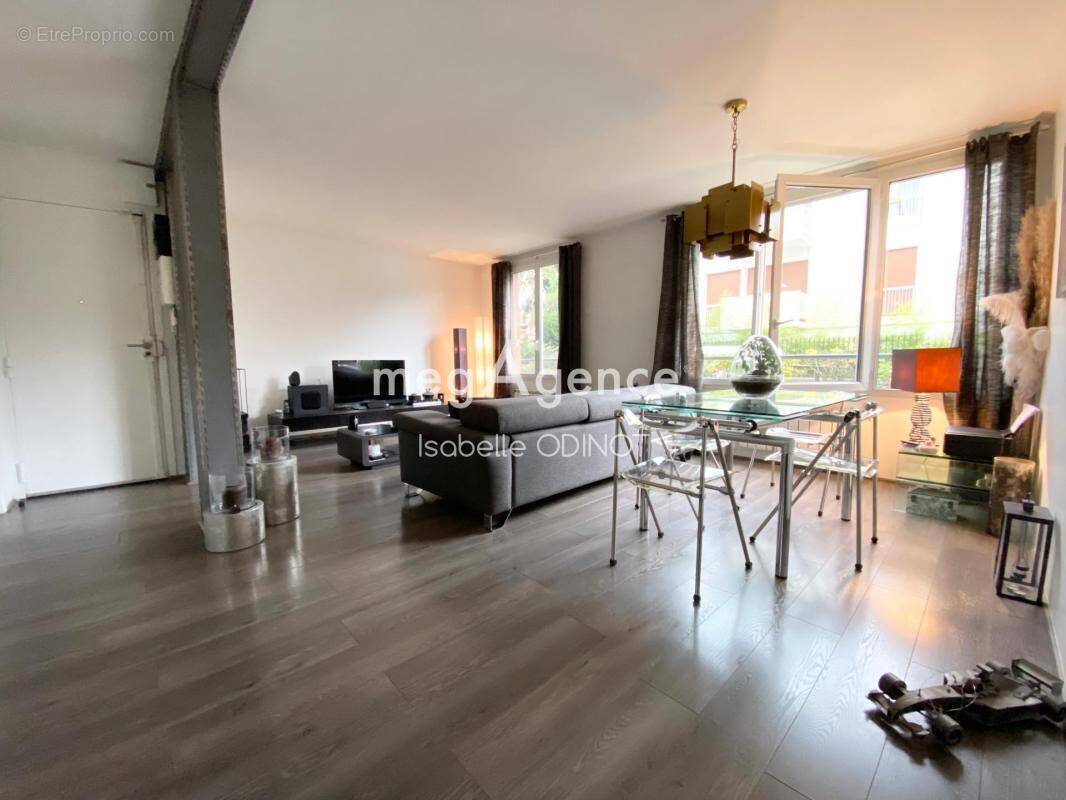 Appartement à SAINT-CLOUD