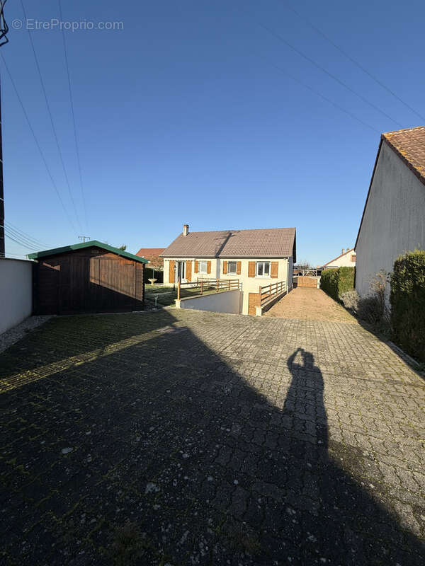 Maison à TOULON-SUR-ALLIER