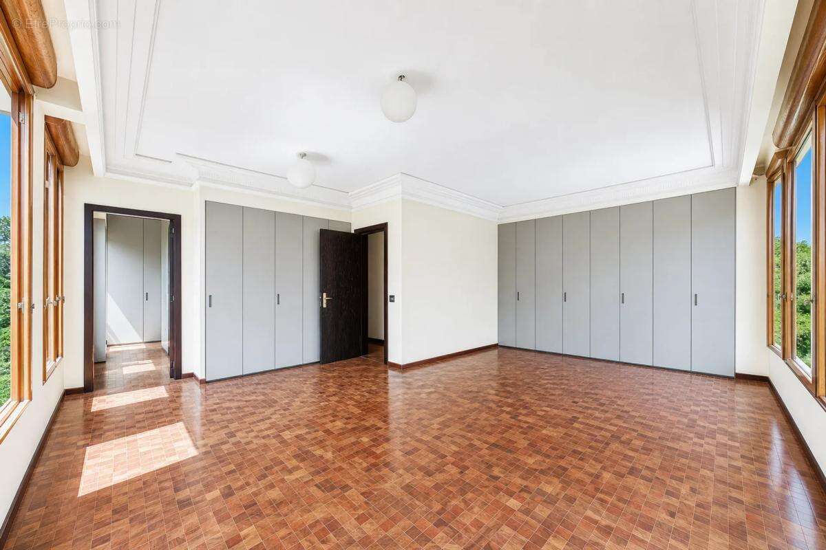Maison à PARIS-20E