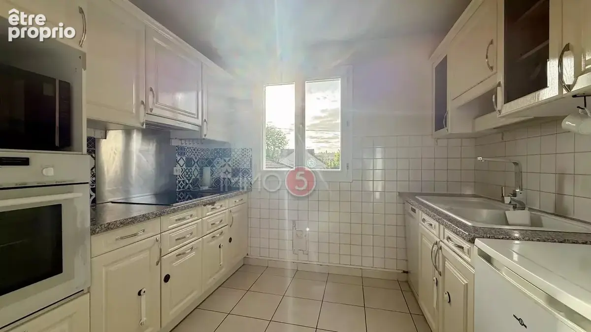 Appartement 91 m² à Les Pavillons-Sous-Bois  - photo 7