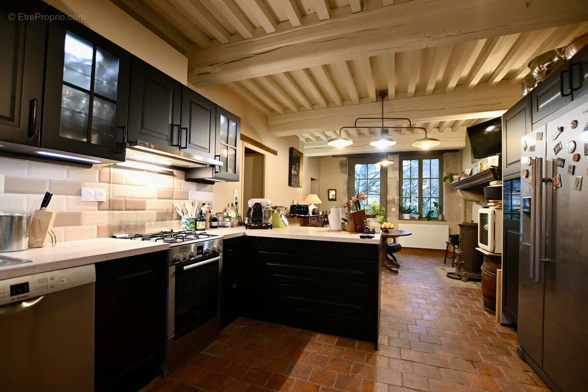 Maison à DUN-LES-PLACES