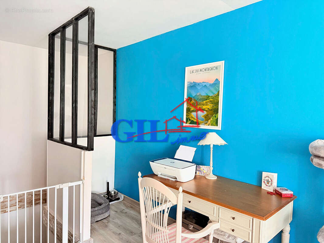 Appartement à SAVIGNY-LE-TEMPLE
