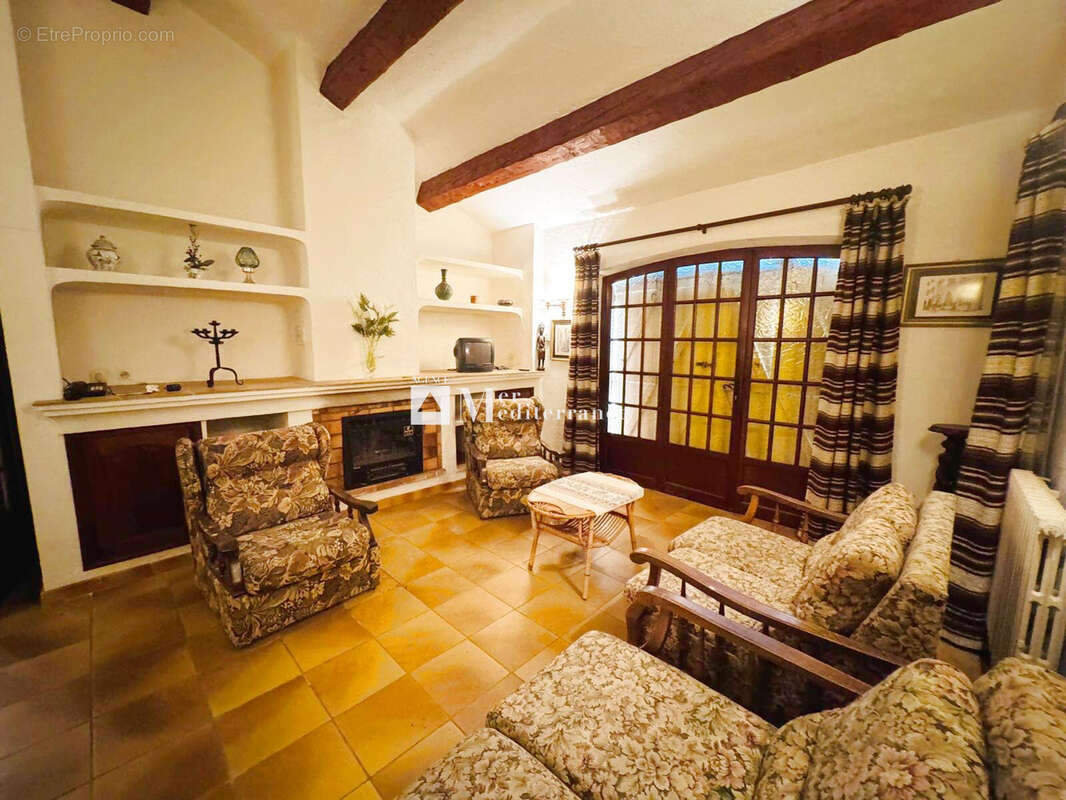 Maison à GRIMAUD