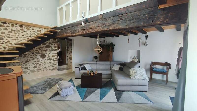 Maison à LA FORET-SUR-SEVRE