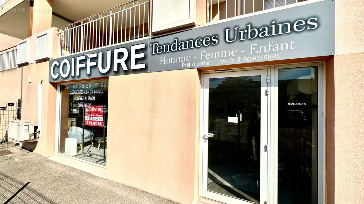 Commerce à ALTHEN-DES-PALUDS