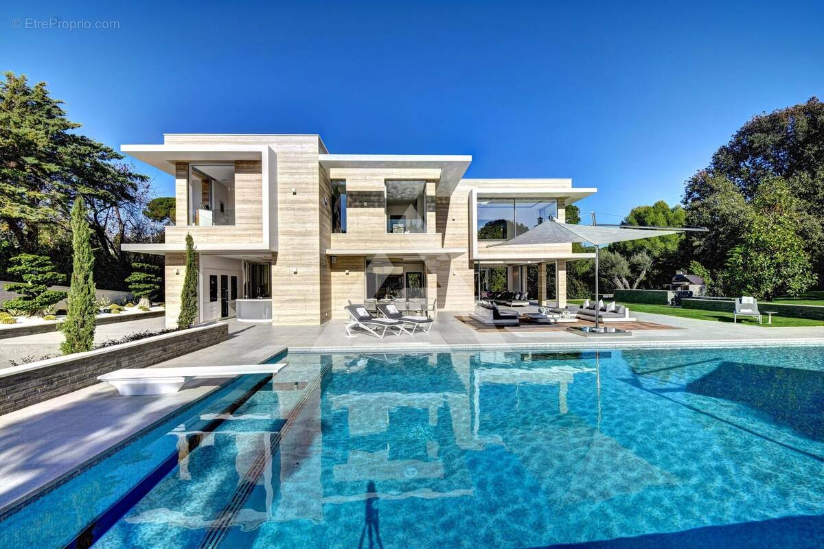 Maison à ANTIBES
