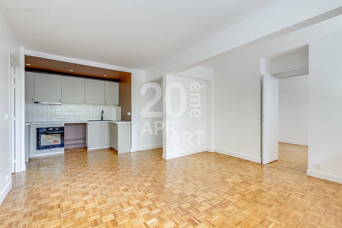 Appartement à PARIS-20E