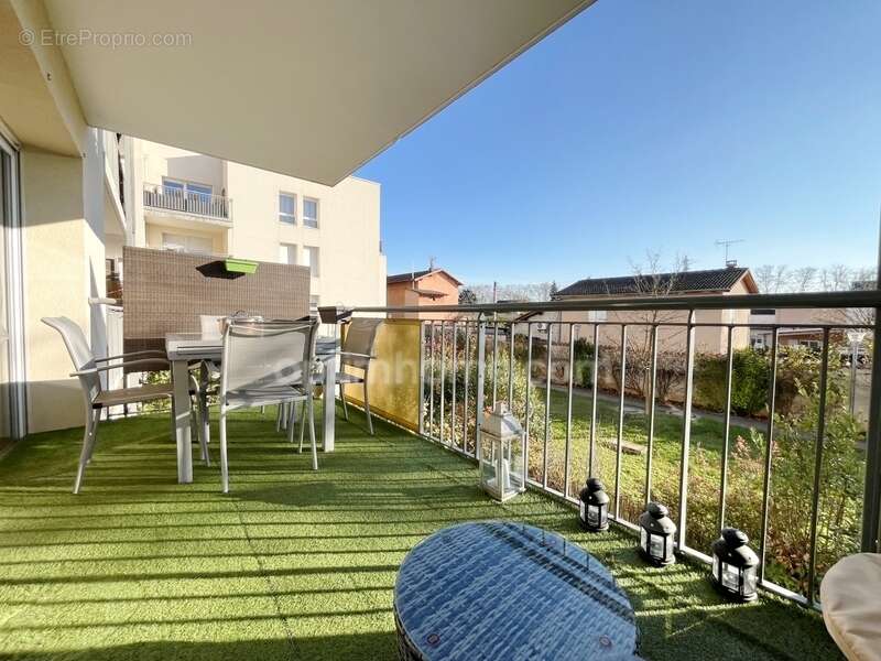 Appartement à VAULX-EN-VELIN