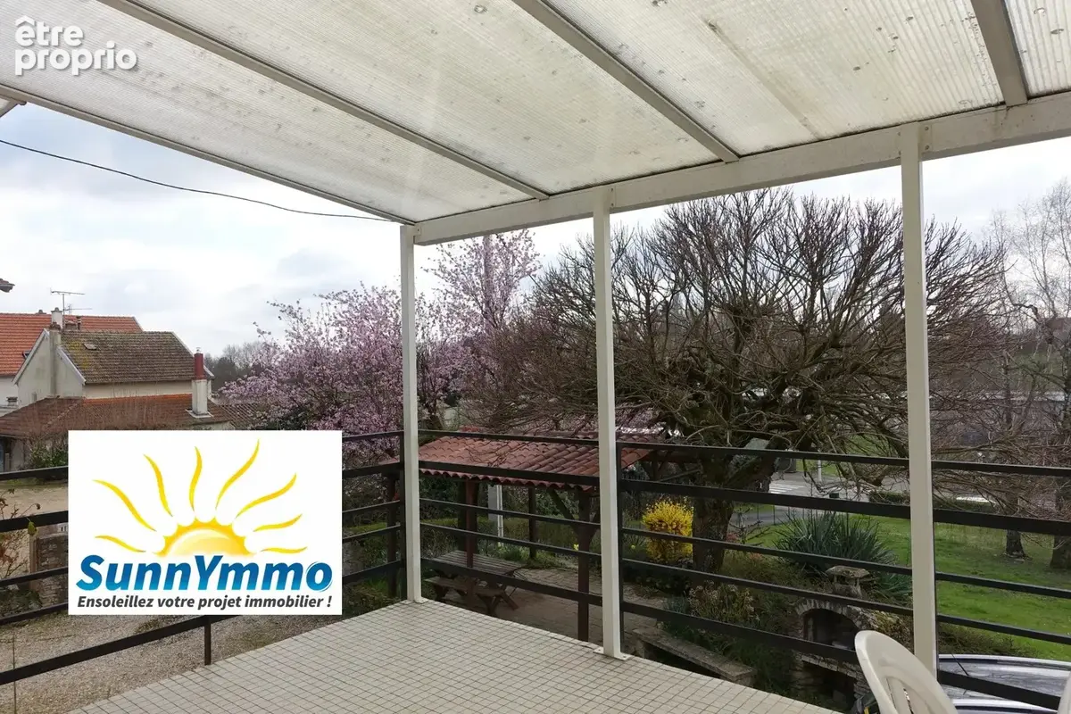 Maison 5 pièces 110 m² à vendre à Charnay-Les-Macon (71850) - photo 2