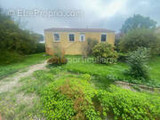 Maison à SAINT-AMAND-SUR-SEVRE