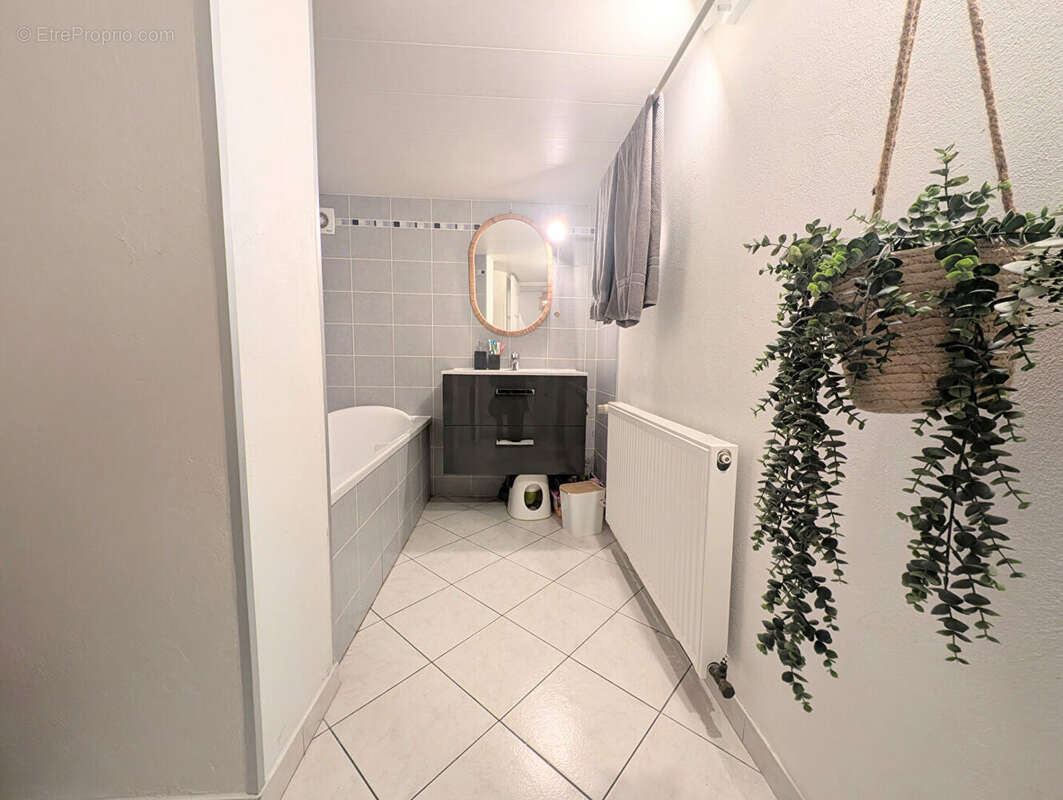 Maison à ROSNY-SOUS-BOIS