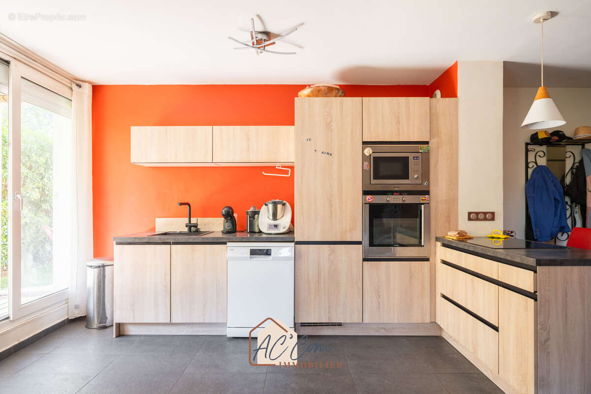 Appartement à MARSEILLE-9E