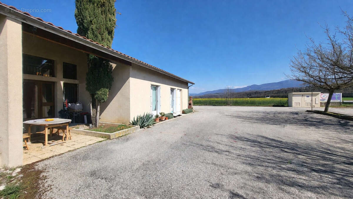 Appartement à CHATUZANGE-LE-GOUBET
