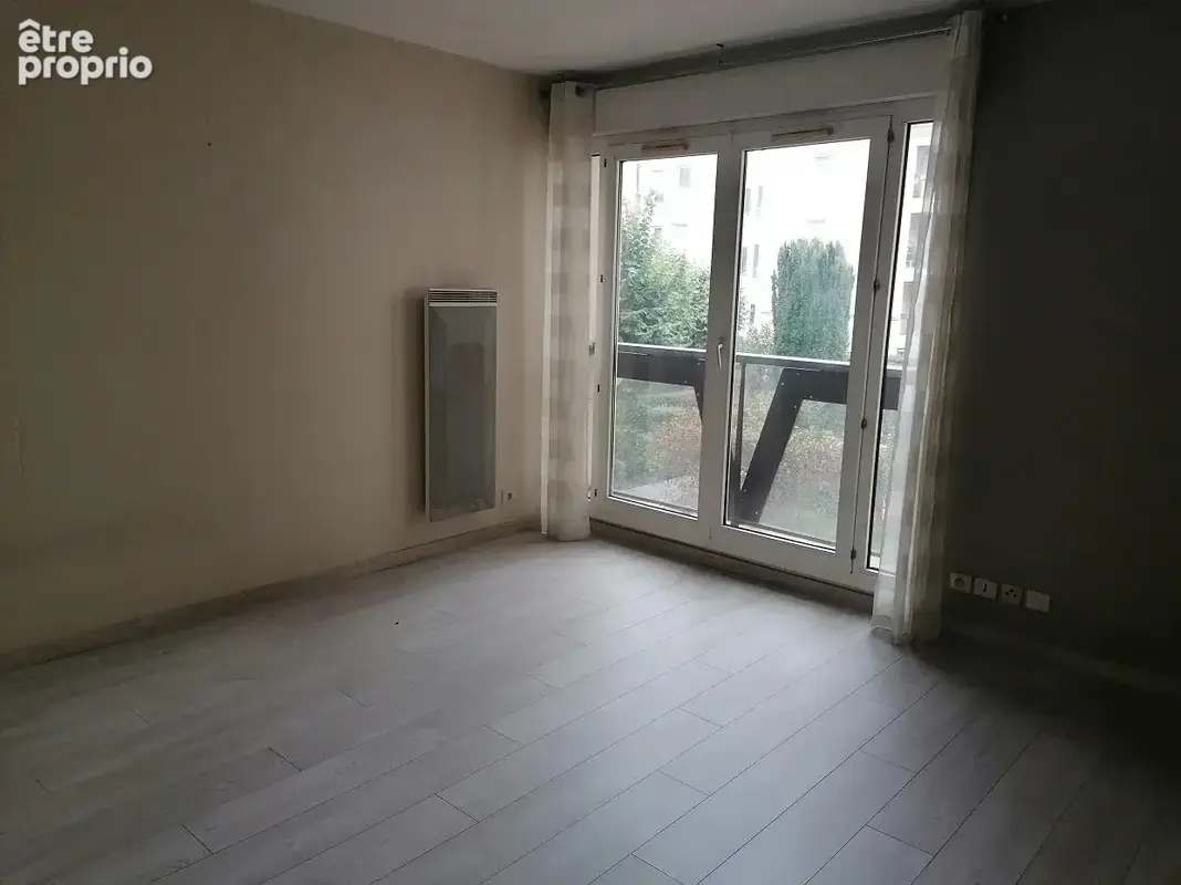 Appartement à LIVRY-GARGAN