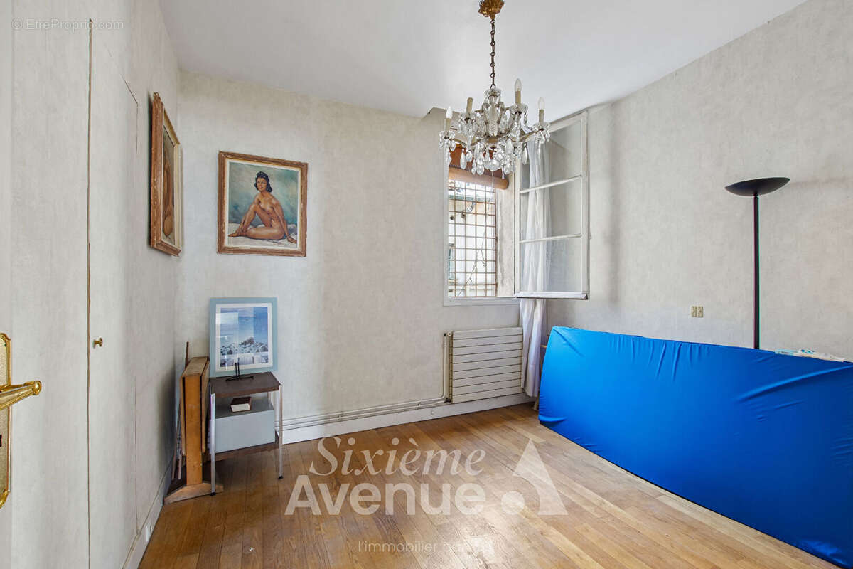 Appartement à PARIS-4E