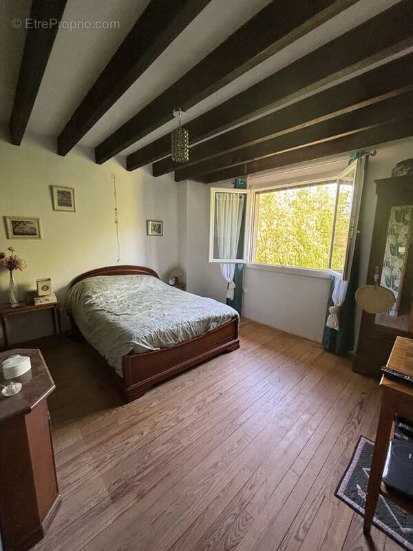 Maison à LES BORDES-SUR-ARIZE