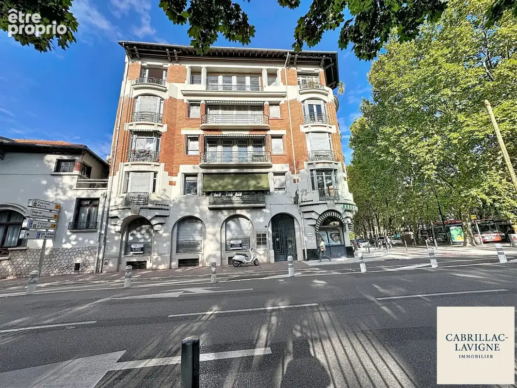 Toulouse - Grand-Rond - Local Professionnel - Habitation - photo 6