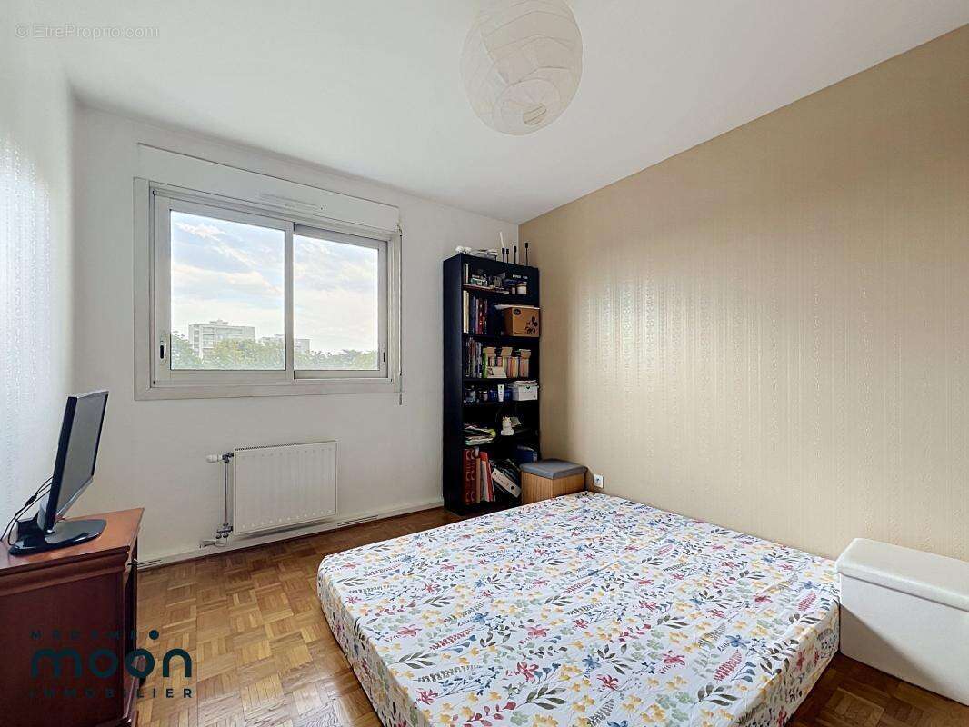 Appartement T4/5 de 86 m² avec garage et cave – Lyon 5e Champvert – Commerces et bus à pied, résidence rénovée - photo 10