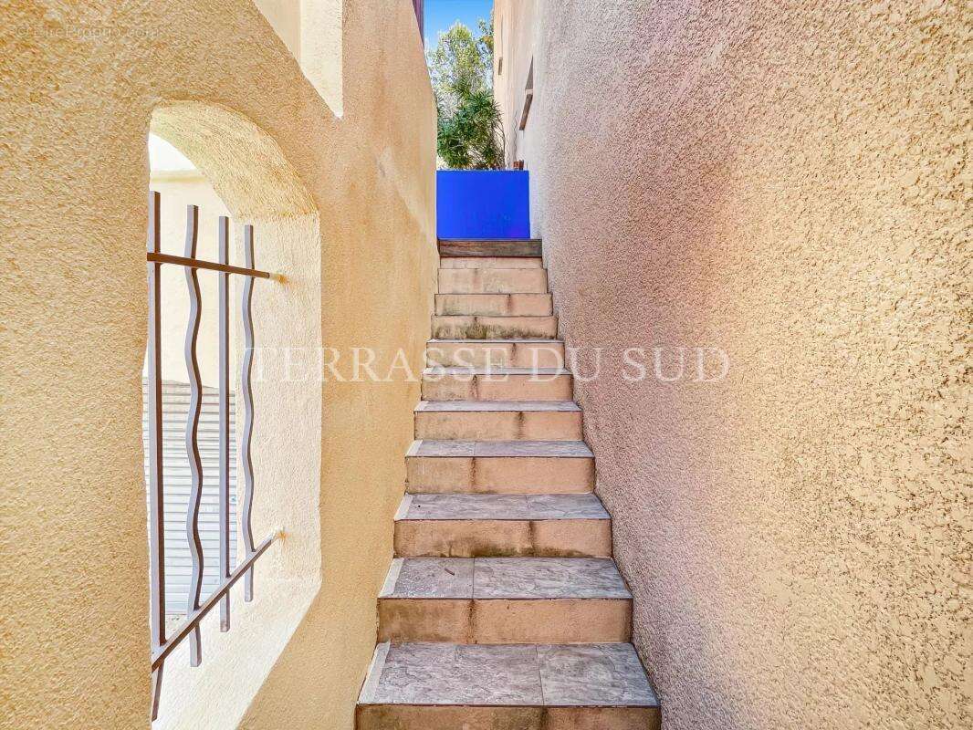 Maison à MARSEILLE-16E