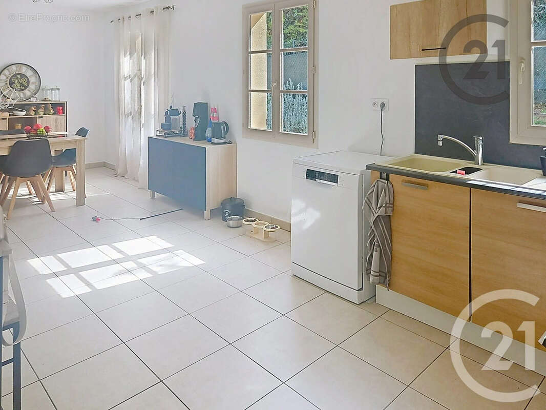 Maison à SEIGNELAY