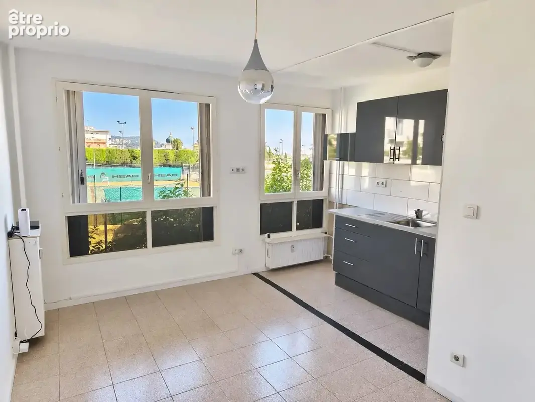 Studio en excellent état avec dressing – Parc Impérial, Nice - photo 2