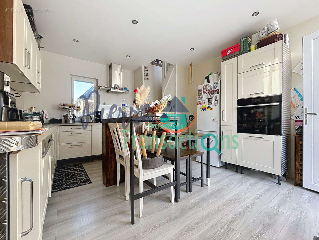 Maison à LILLEBONNE