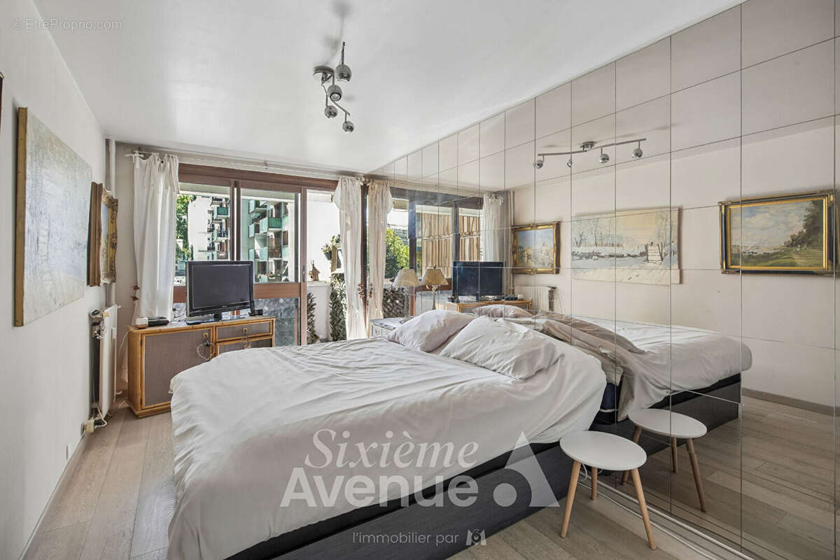 Appartement à PARIS-19E