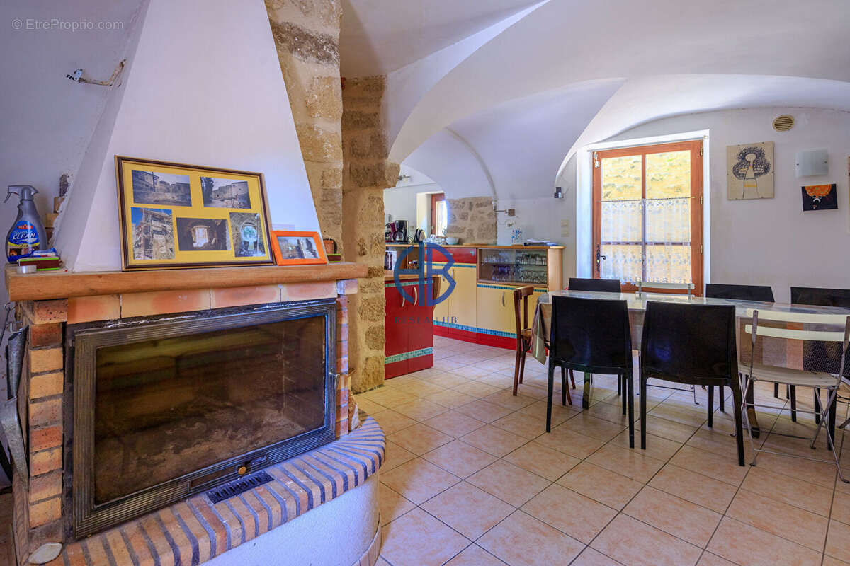 Maison à GRANE