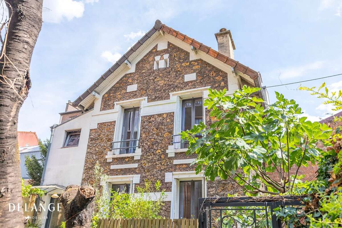 Ivry-Sur-Seine - Maison Individuelle 5P 146 m² - photo 22